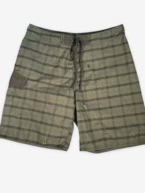 Y2K Quiksilver Checkered Board Shorts